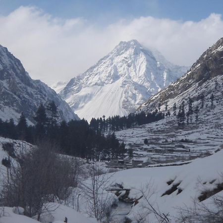 Gilgit Serena Hotel Buitenkant foto