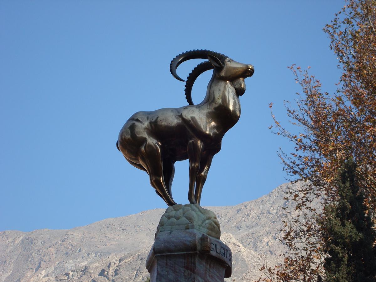 Gilgit Serena Hotel Buitenkant foto