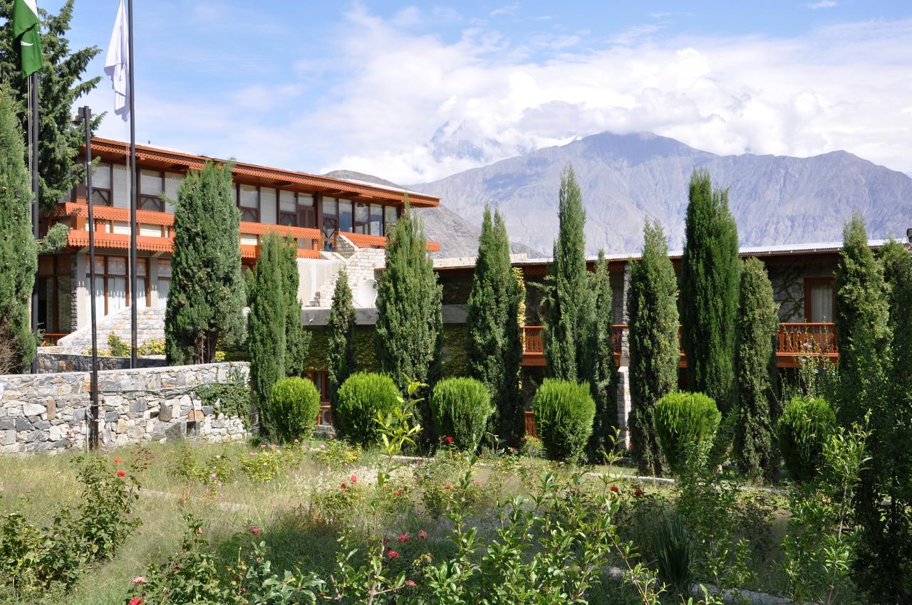 Gilgit Serena Hotel Buitenkant foto