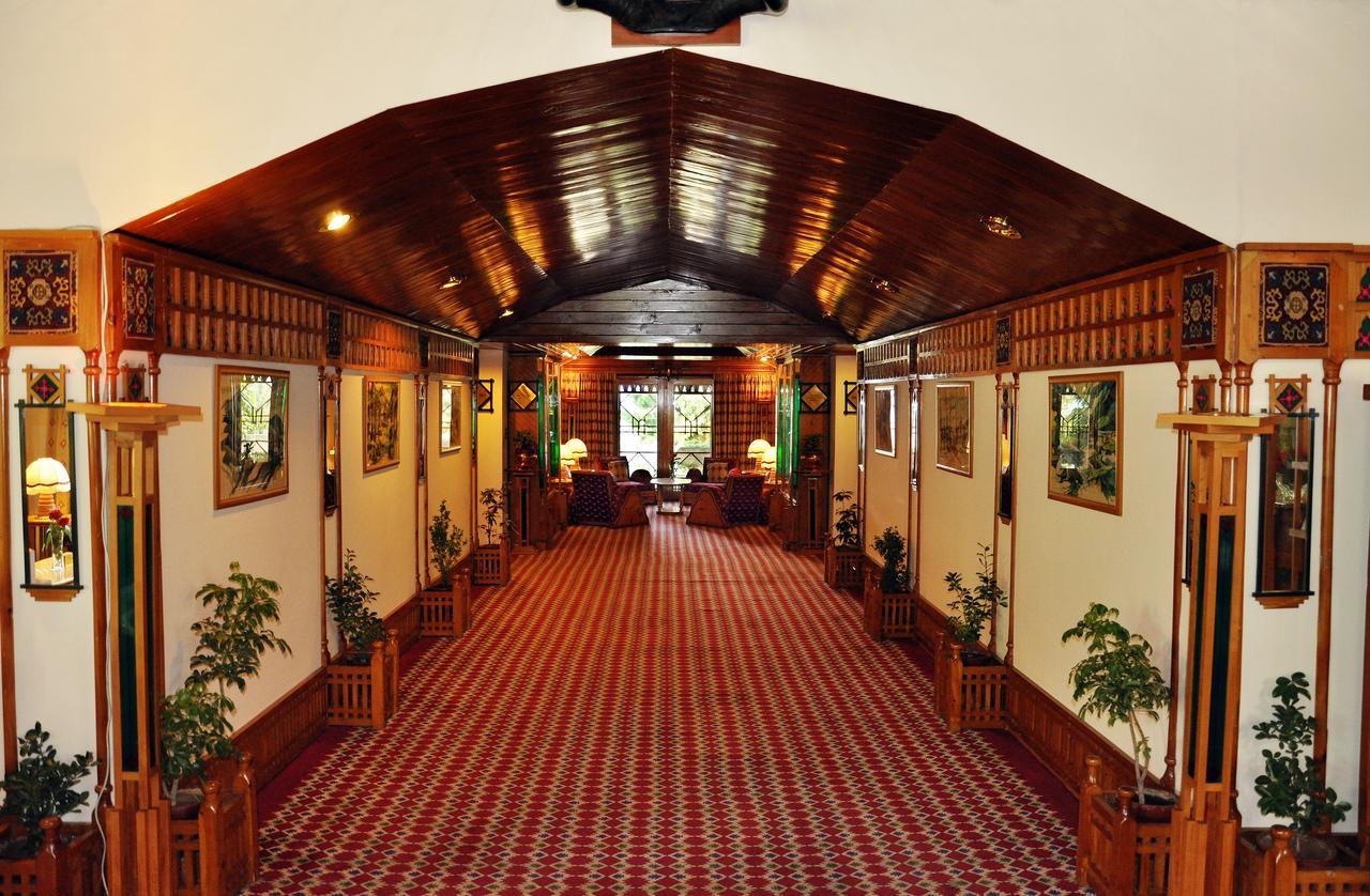 Gilgit Serena Hotel Buitenkant foto