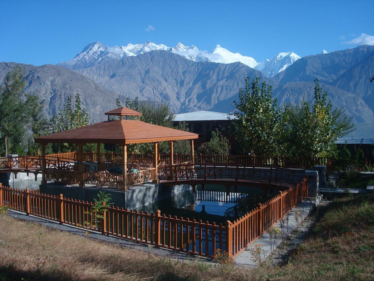 Gilgit Serena Hotel Buitenkant foto