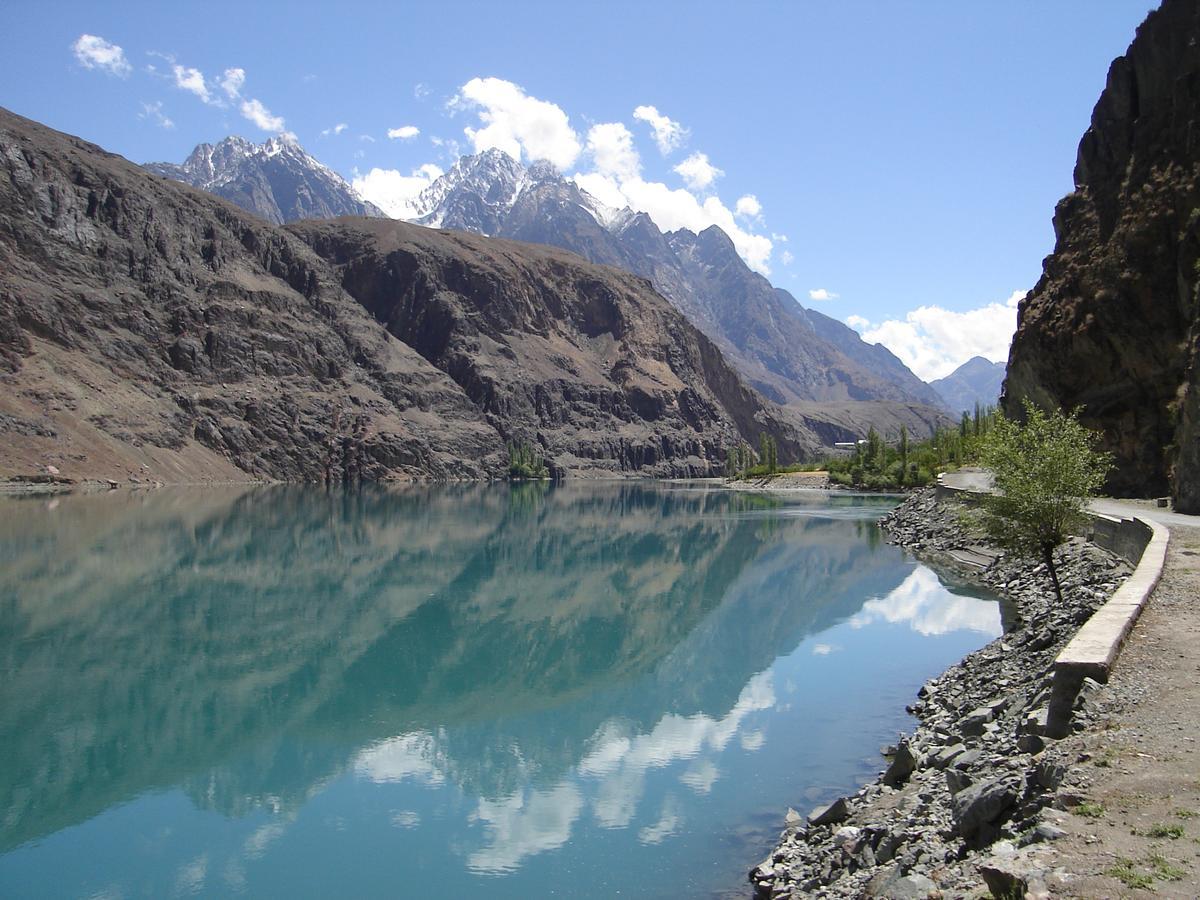 Gilgit Serena Hotel Buitenkant foto