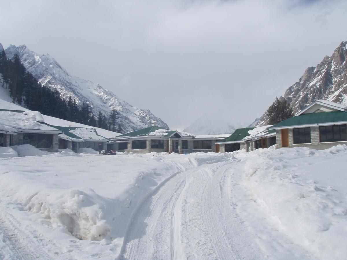 Gilgit Serena Hotel Buitenkant foto