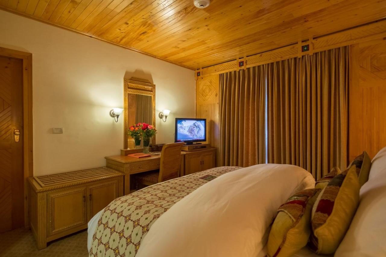Gilgit Serena Hotel Buitenkant foto